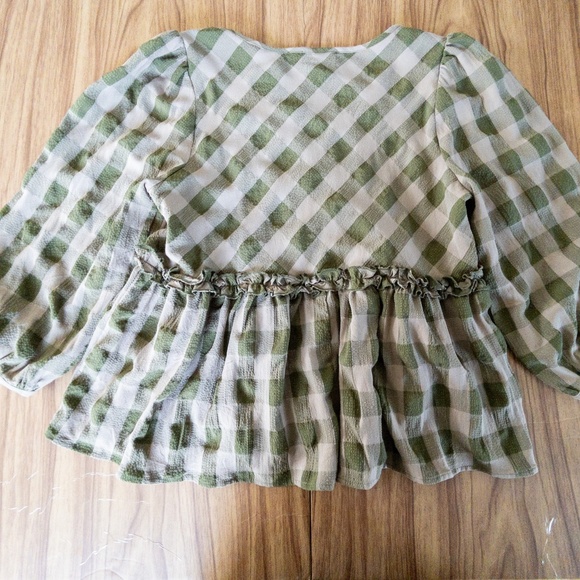 Entro Green & Beige Flowy -Flared Blouse 3/4 Sleeve Size M B007 - Picture 3 of 6